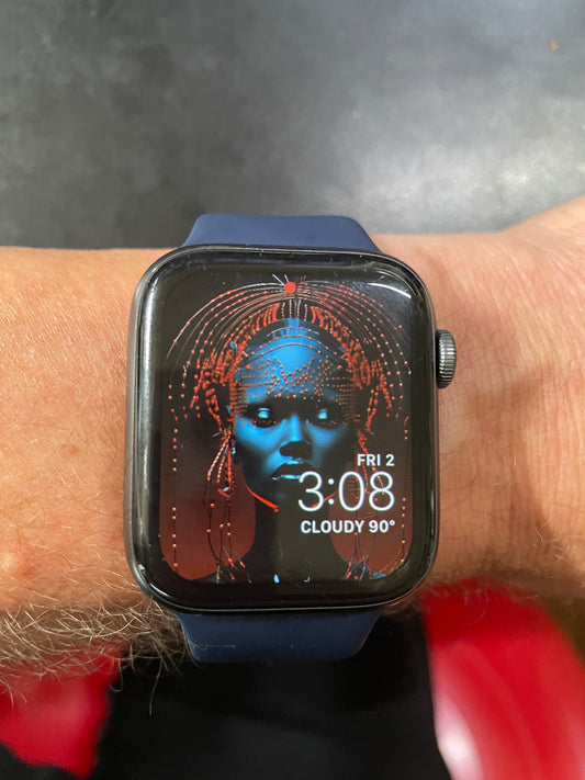 Time in the Uncanny Valley : RTHLNG watchFACE: BAD AI